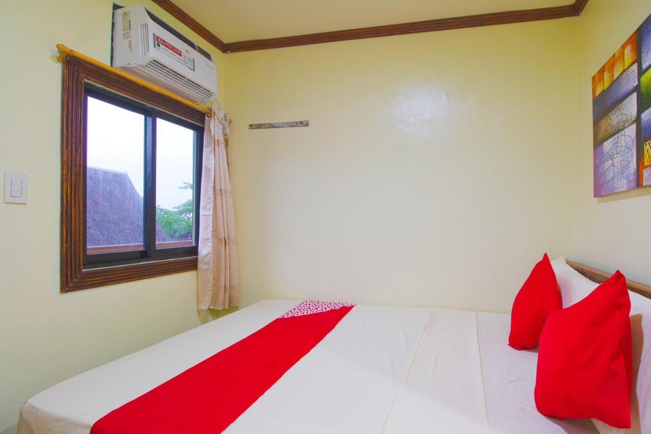 Oyo 788 Lisa'S Guesthouse Моалбоал Экстерьер фото